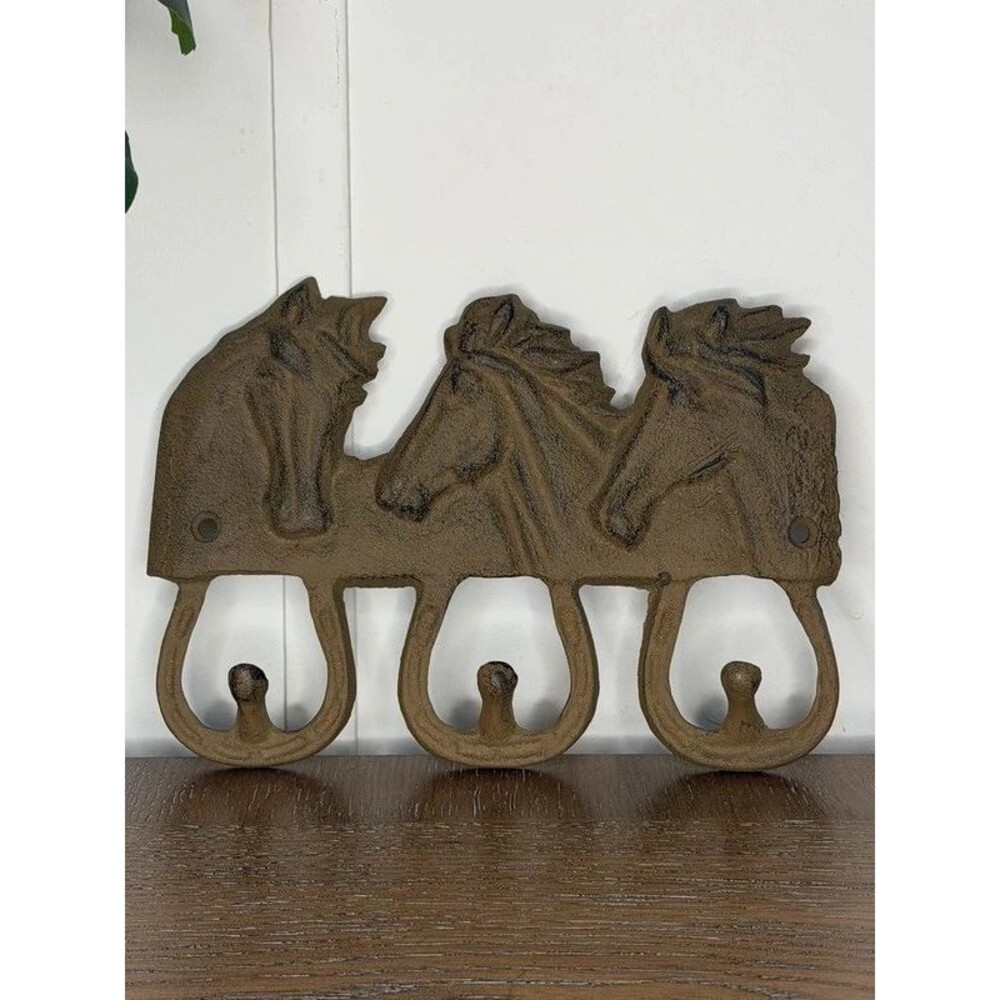Cast Iron Triple Horse Head Wall Hooks Rustic Western Farmhouse Decor